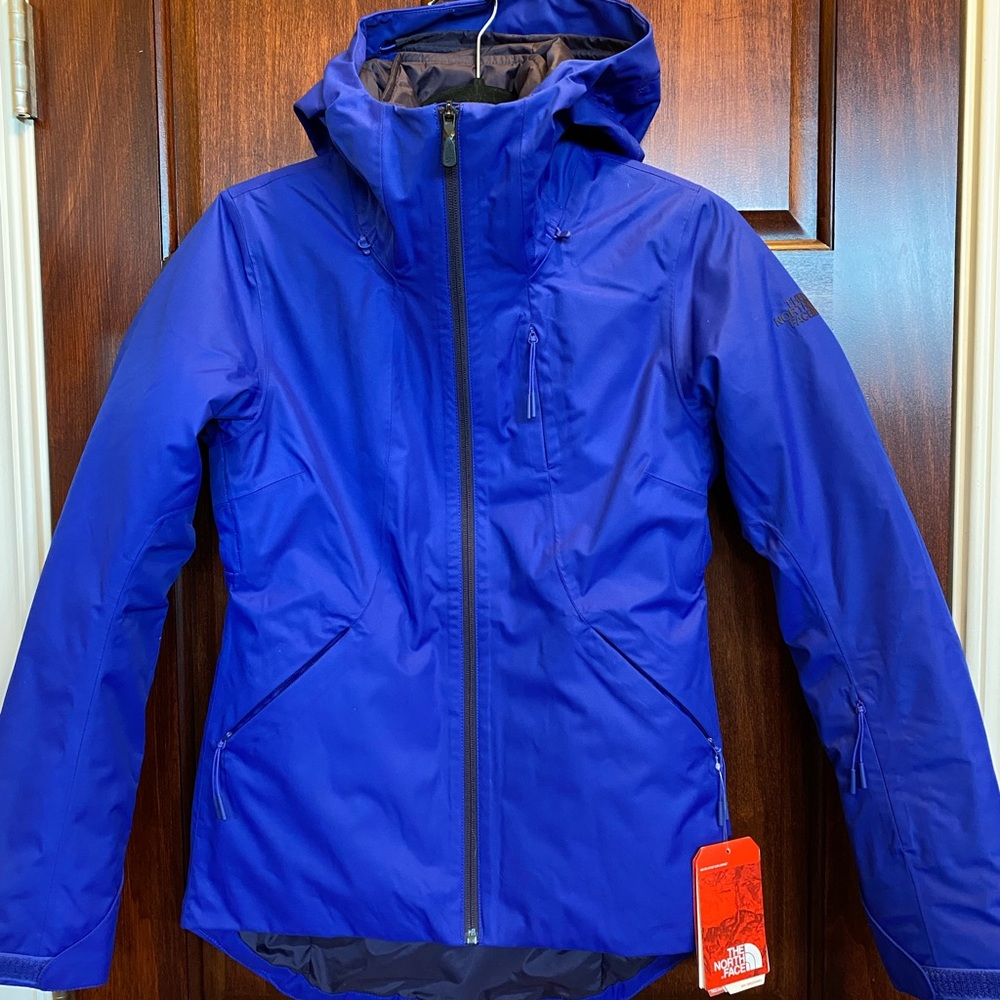 Brand New Women’s XS Northface Clementine Triclimate Ski/ Snow Jacket
